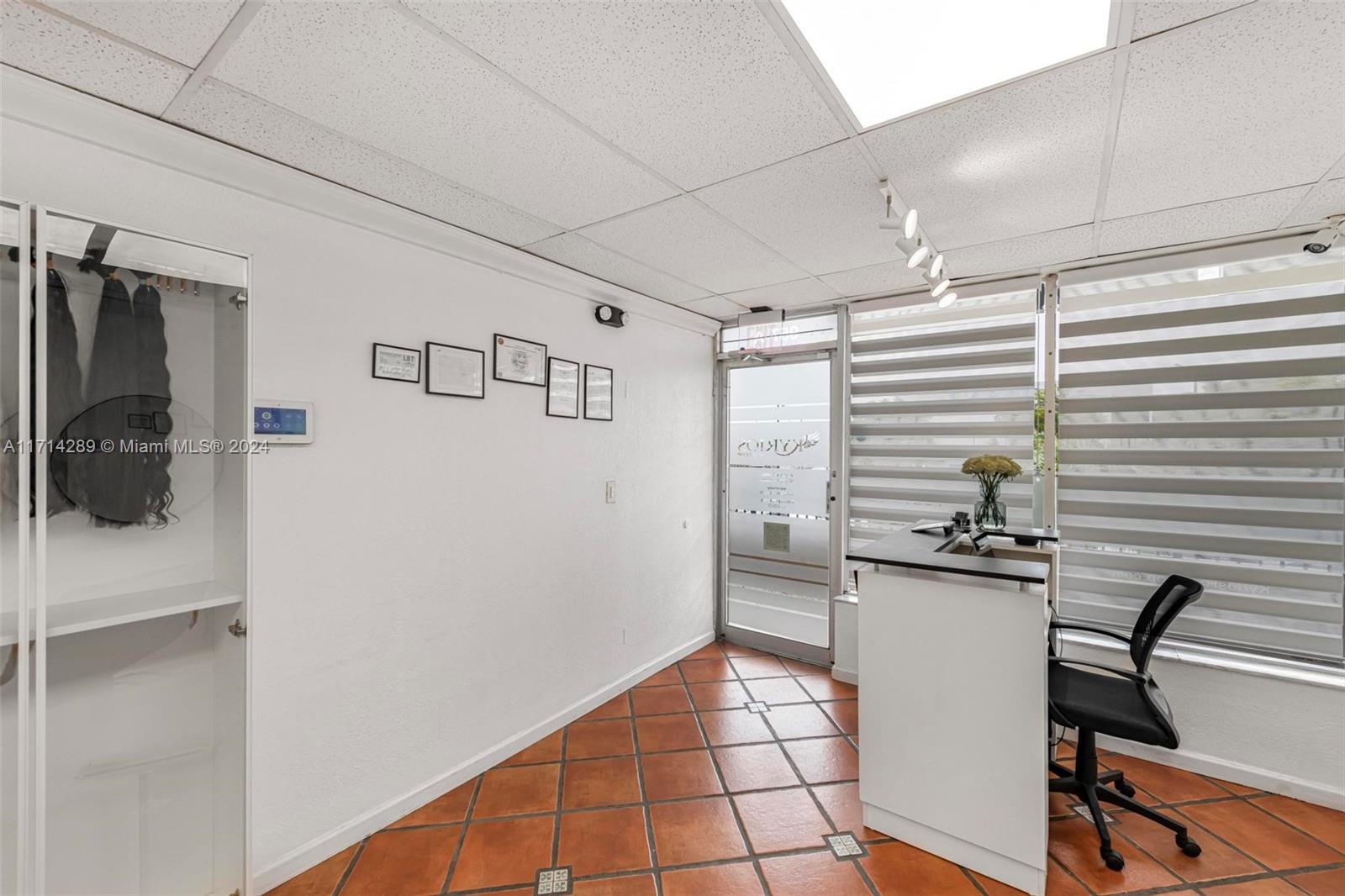 957 SW 87th Ave