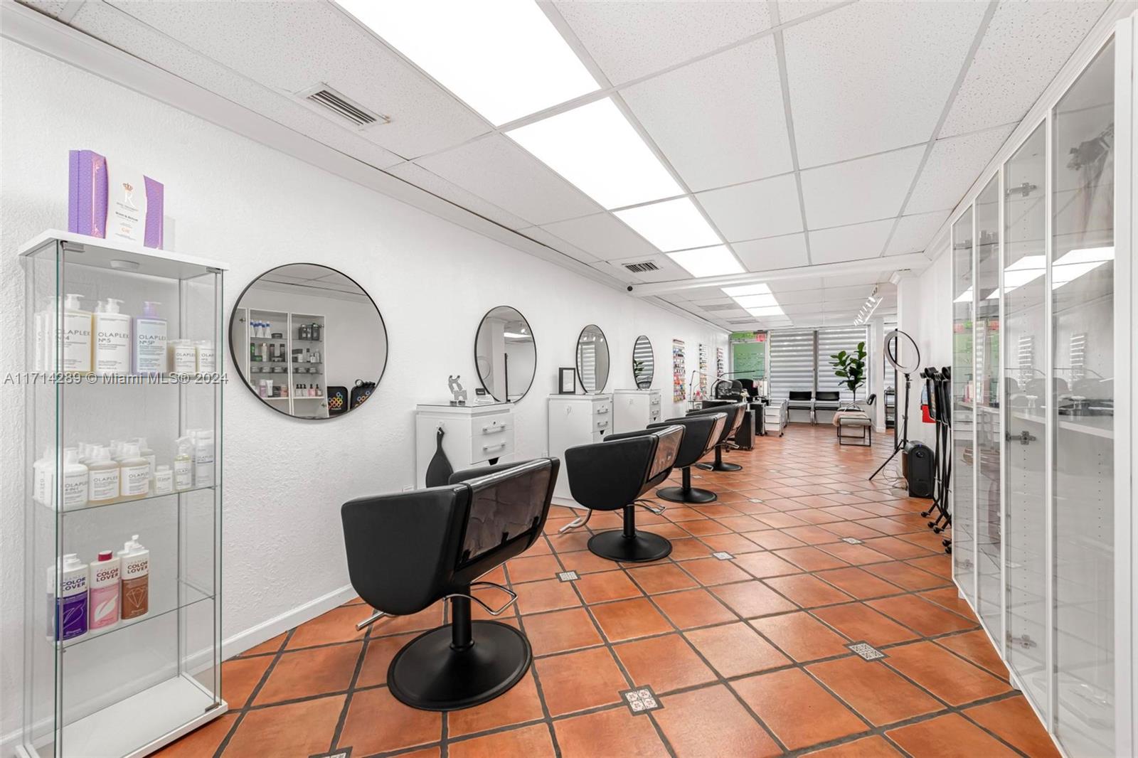957 SW 87th Ave