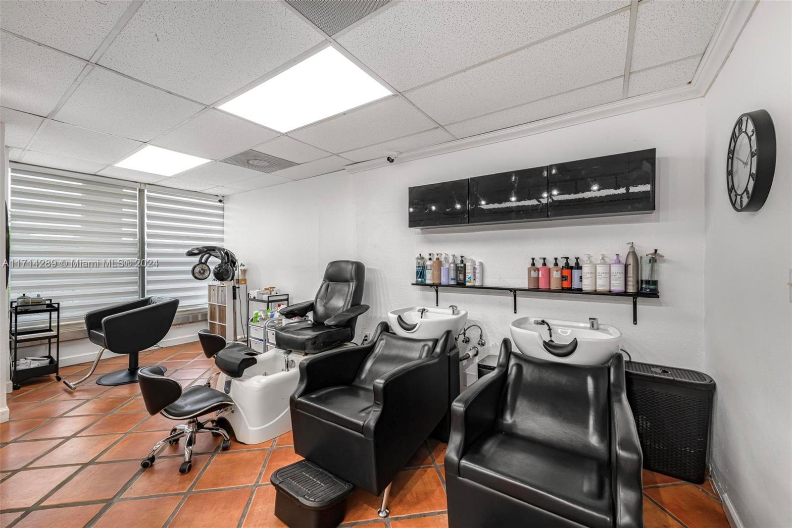 957 SW 87th Ave