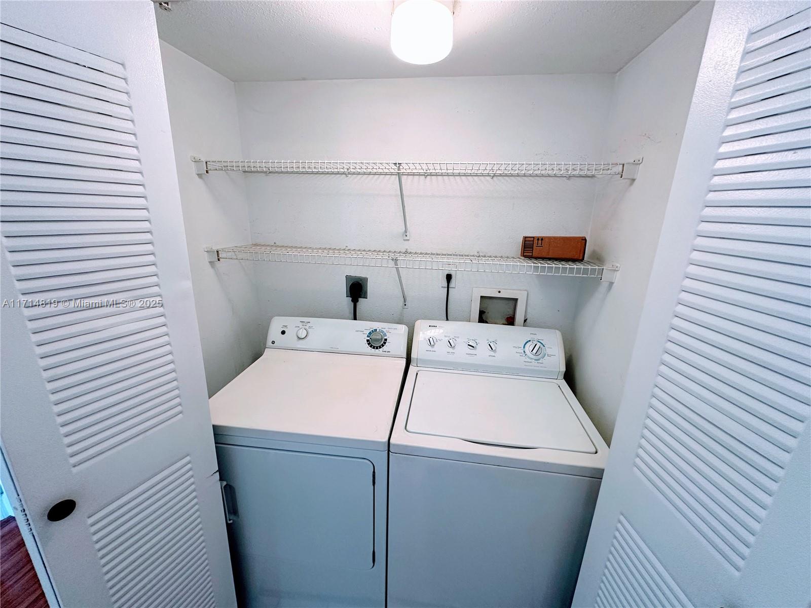 4520 NW 107 AV # 10 Unit: 208-10