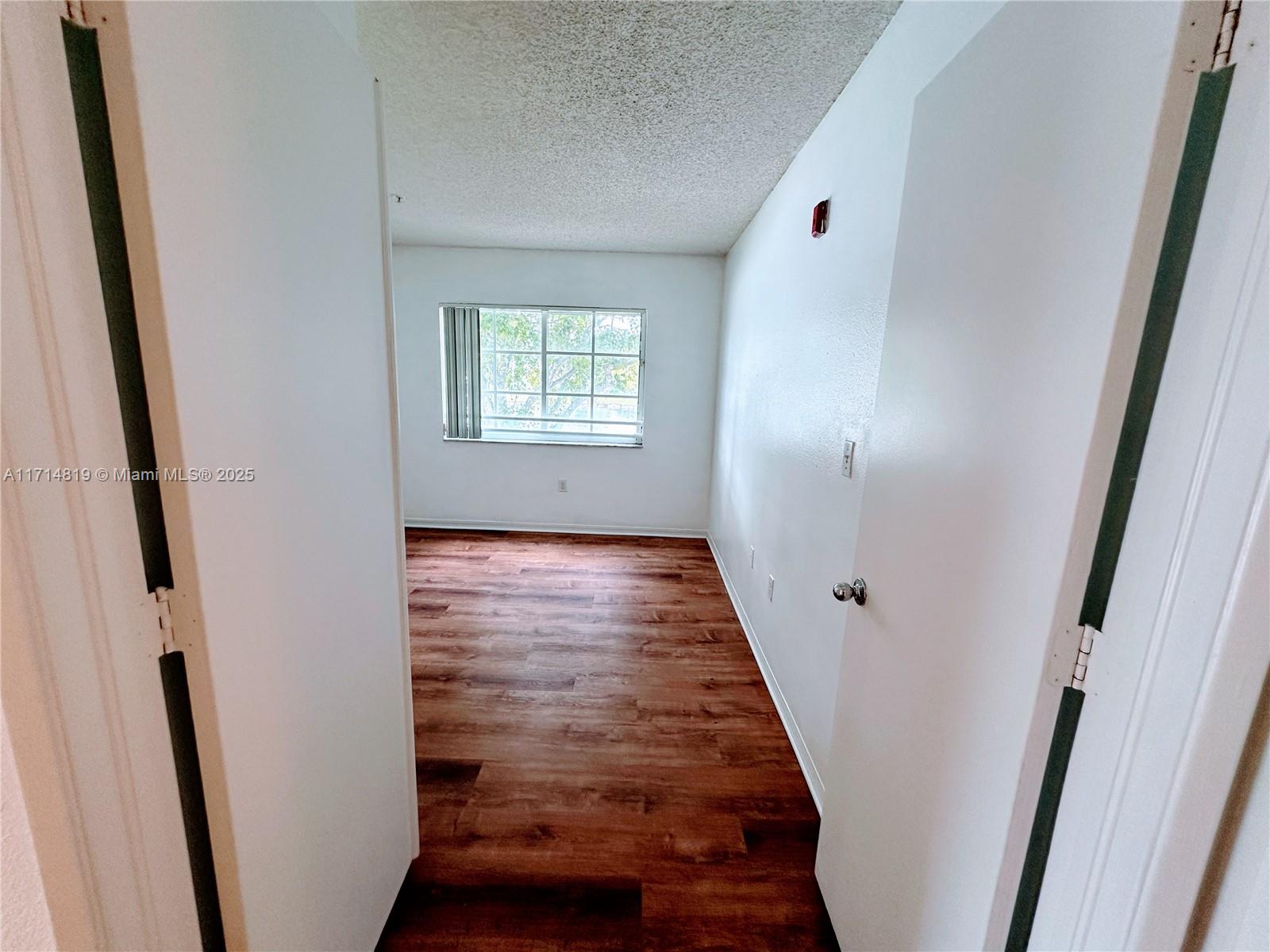 4520 NW 107 AV # 10 Unit: 208-10