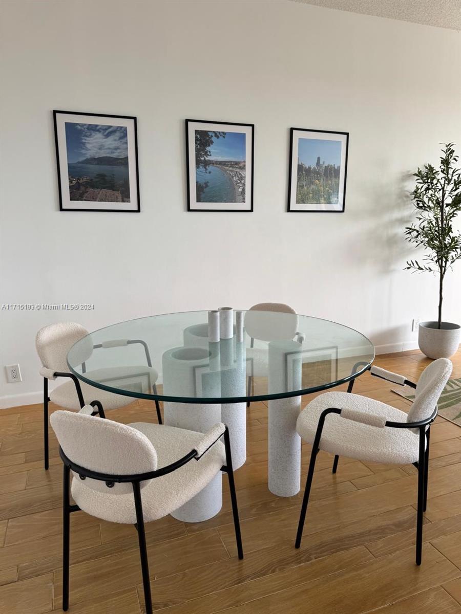 201 Crandon Blvd # 641