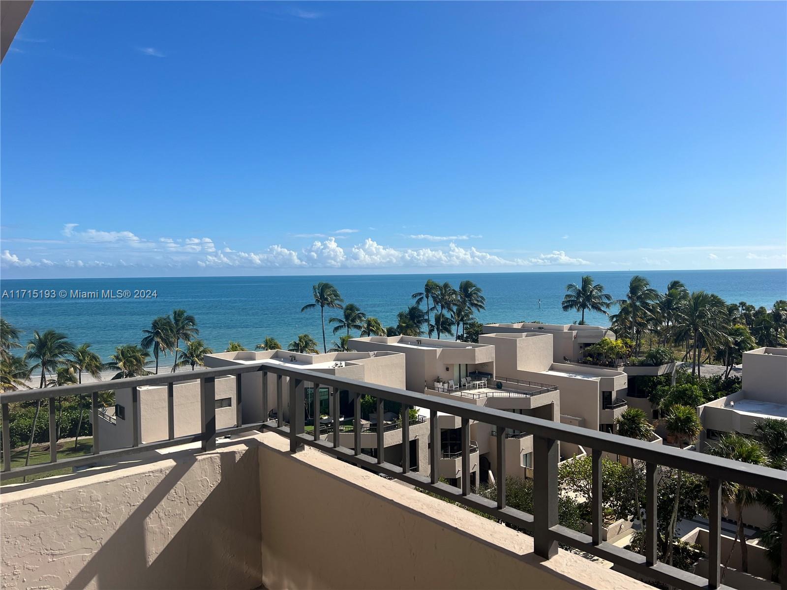 201 Crandon Blvd # 641