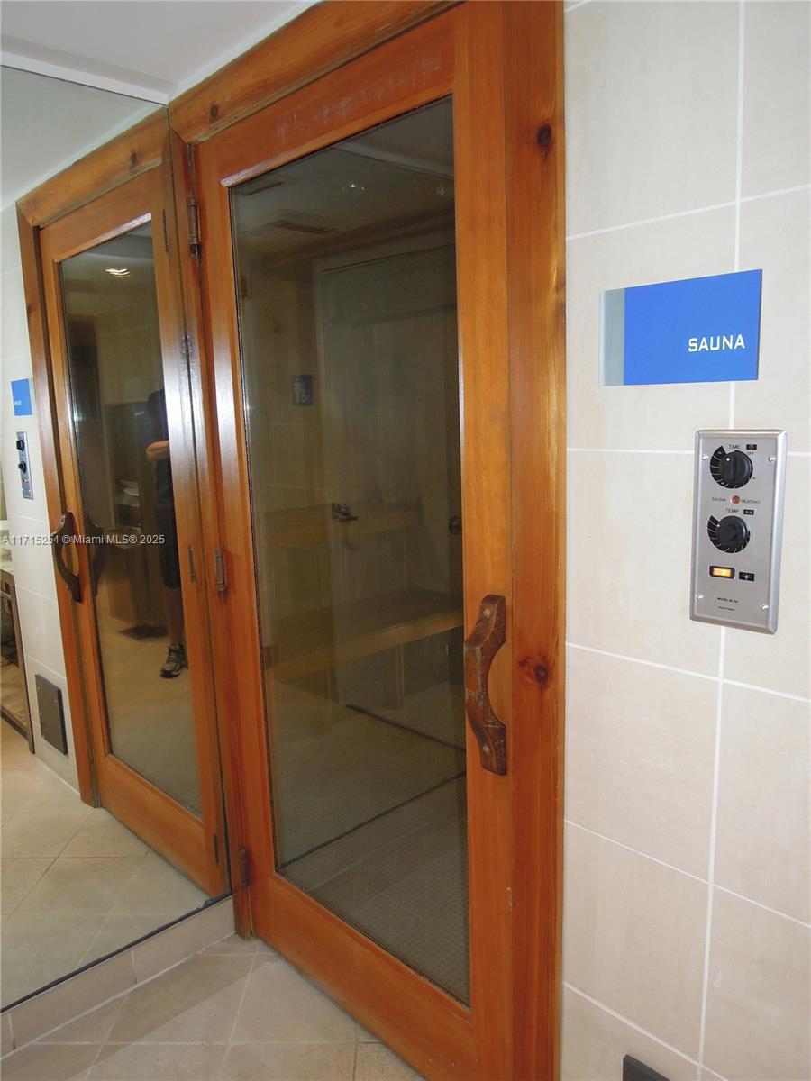 325 S Biscayne Blvd # 1219