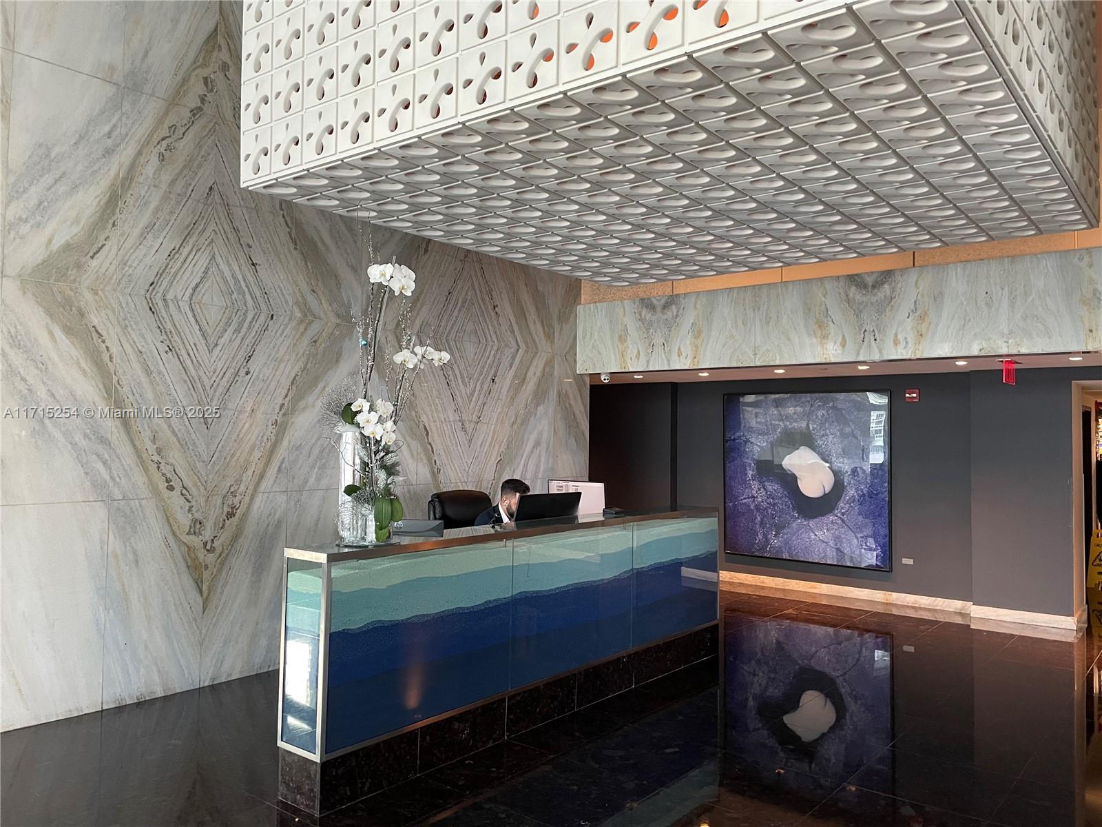 325 S Biscayne Blvd # 1219