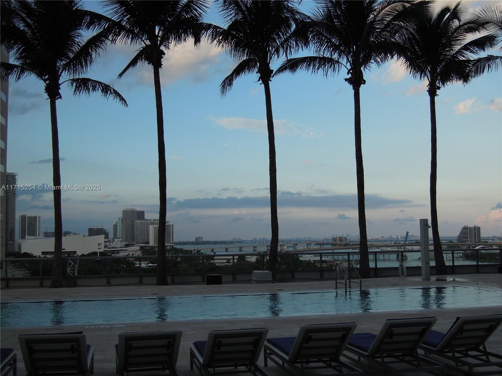 325 S Biscayne Blvd # 1219