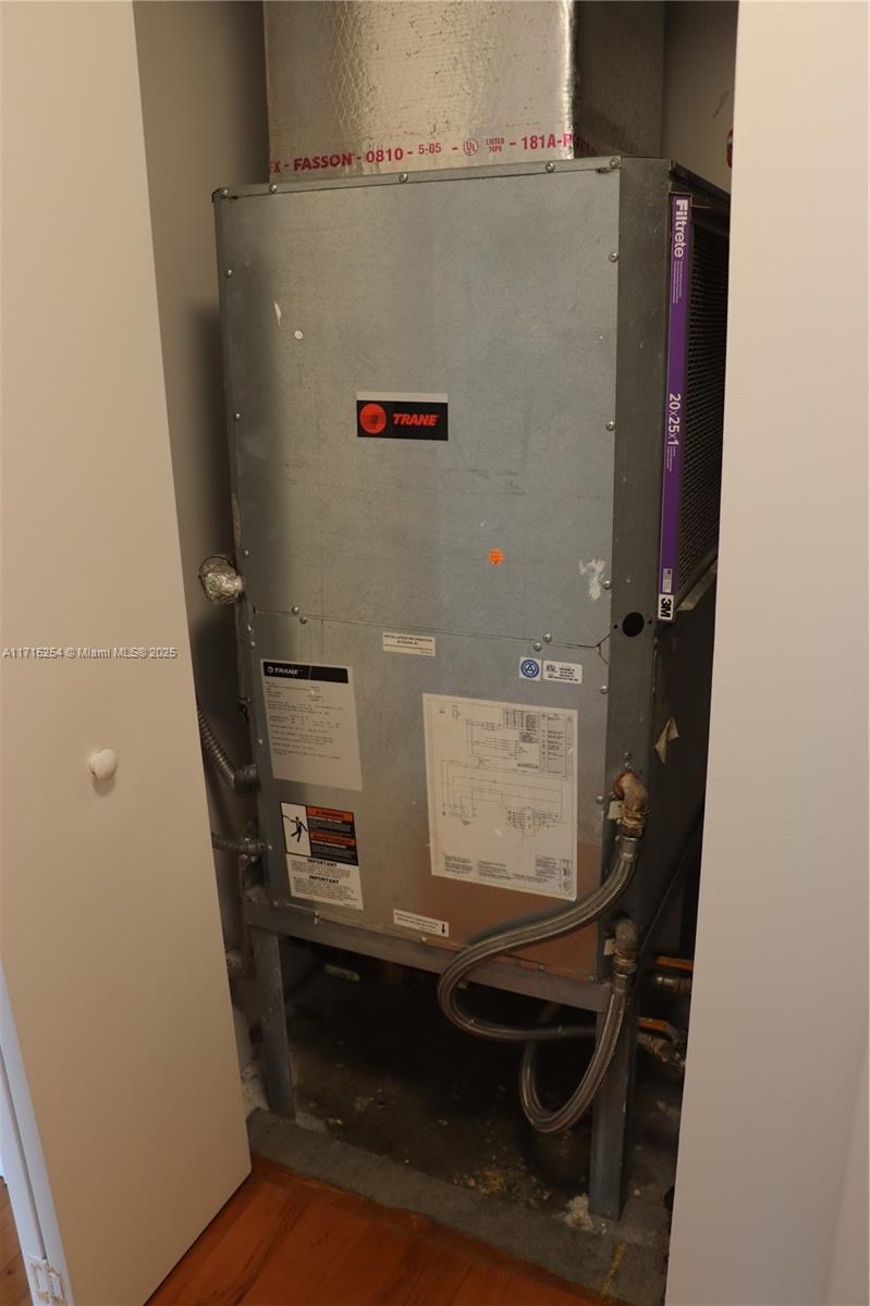 325 S Biscayne Blvd # 1219