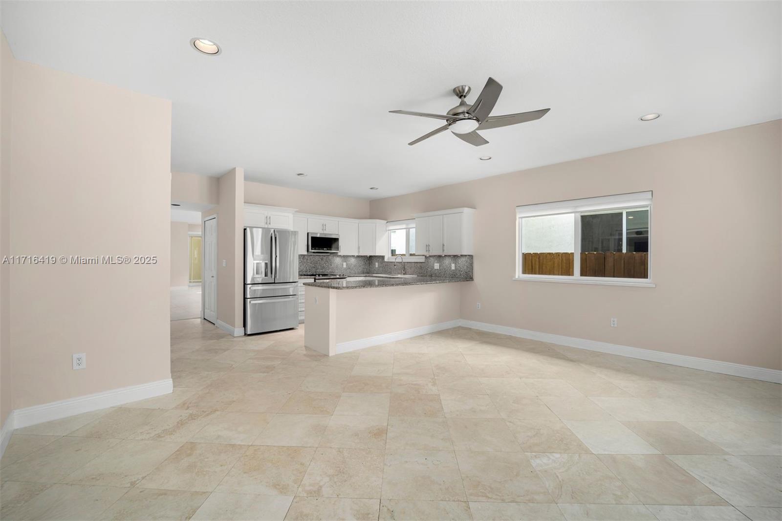 3035 Allamanda St # 3035