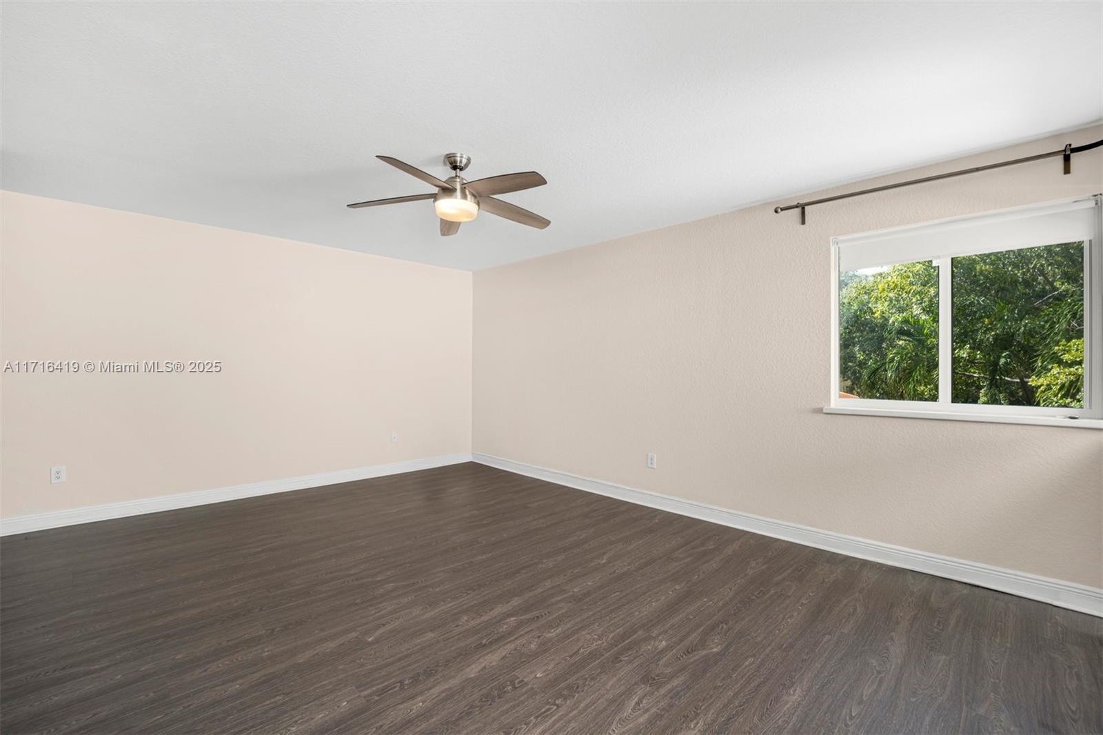 3035 Allamanda St # 3035