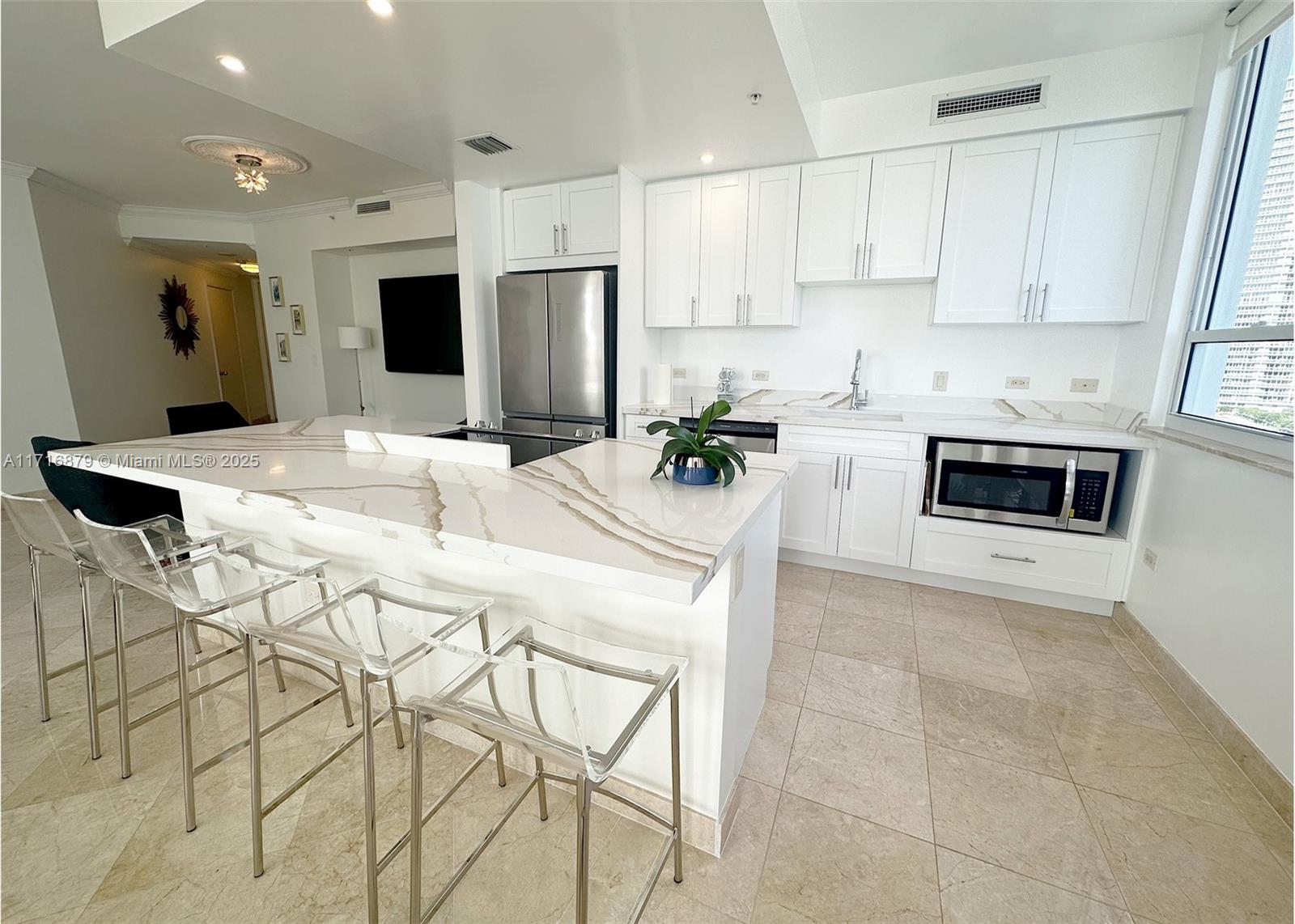 801 Brickell Key Blvd # 2312