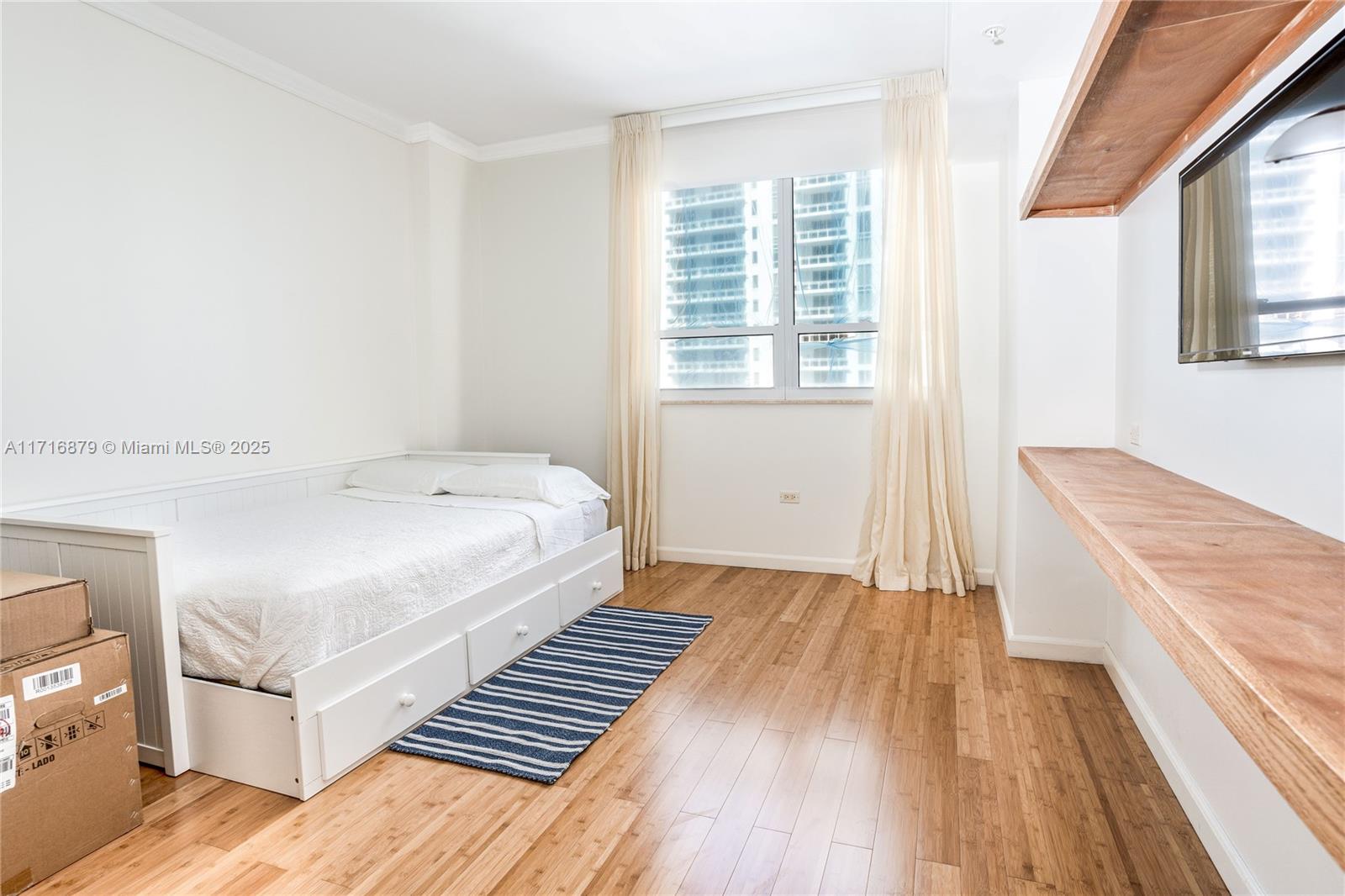 801 Brickell Key Blvd # 2312