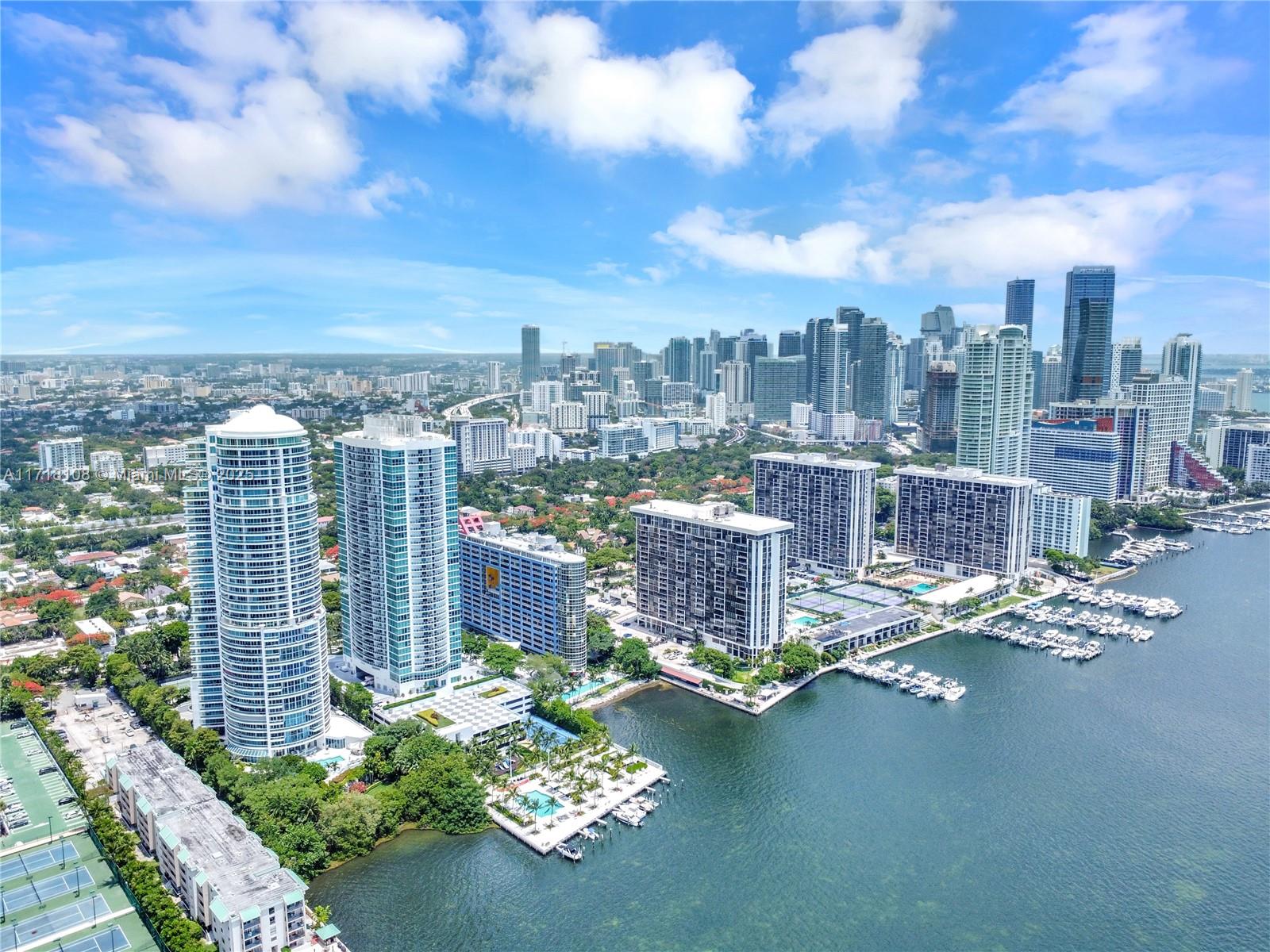 2101 Brickell Ave # 301