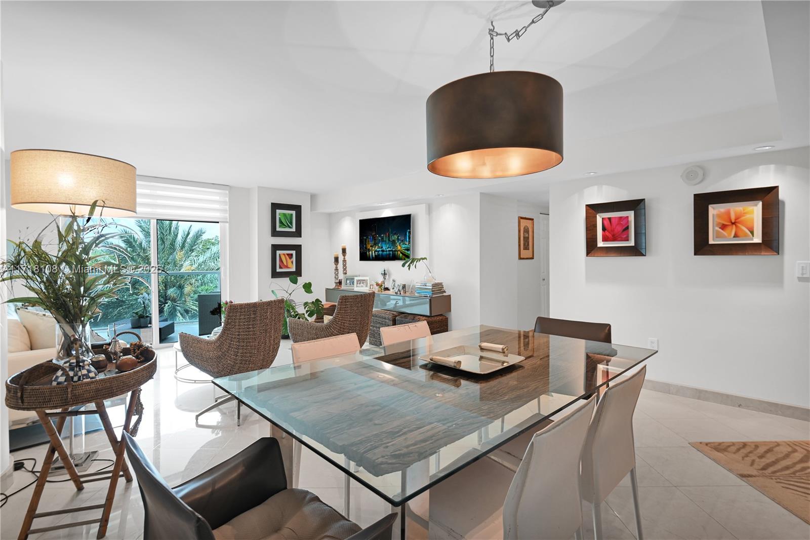 2101 Brickell Ave # 301