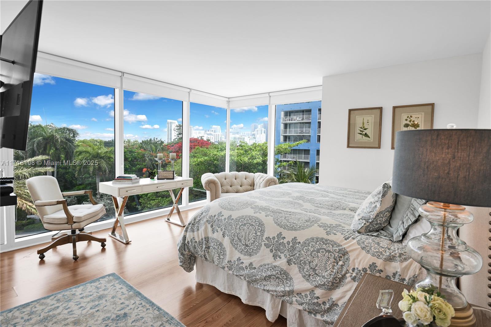2101 Brickell Ave # 301