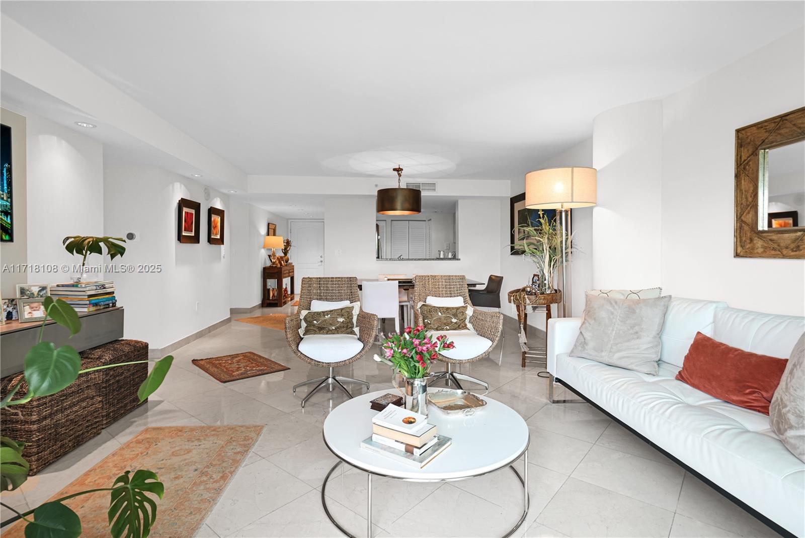 2101 Brickell Ave # 301