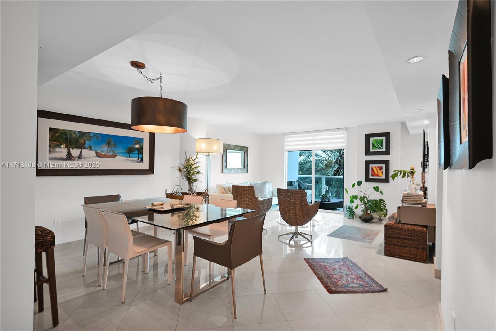 2101 Brickell Ave # 301