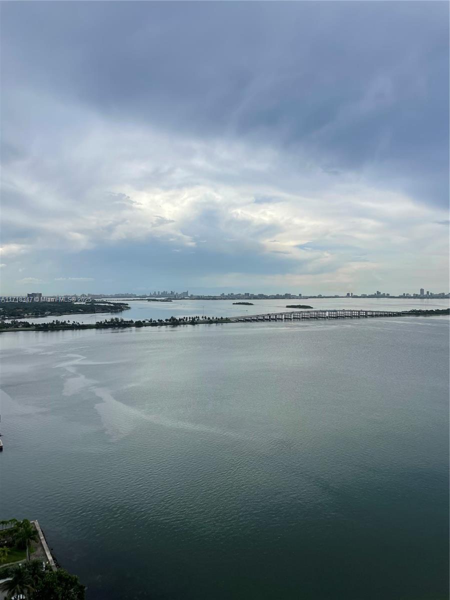 700 NE 26th Ter # 2103