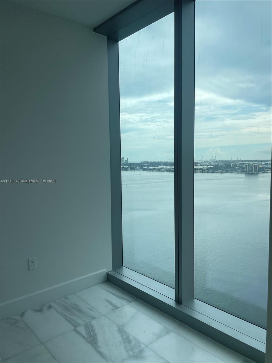 700 NE 26th Ter # 2103