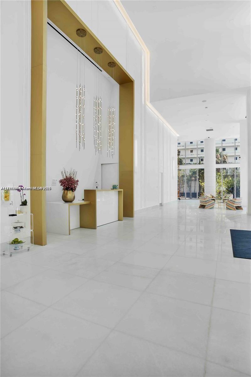 700 NE 26th Ter # 2103