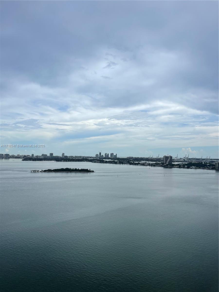 700 NE 26th Ter # 2103