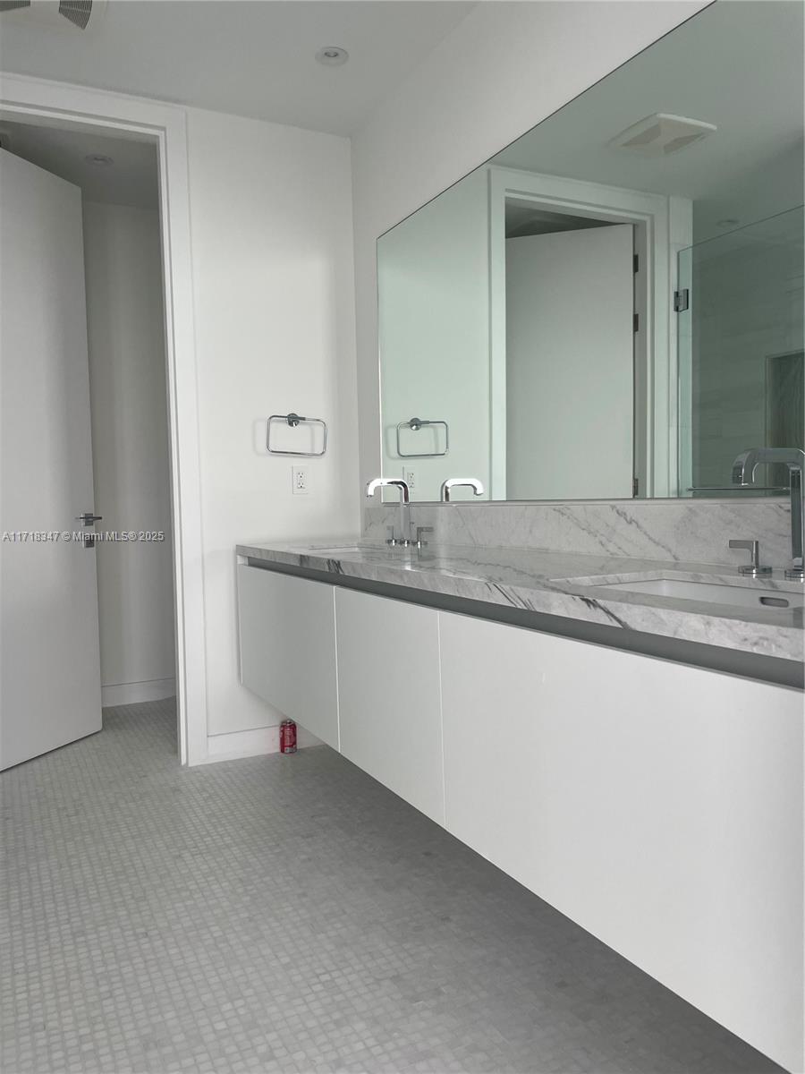 700 NE 26th Ter # 2103