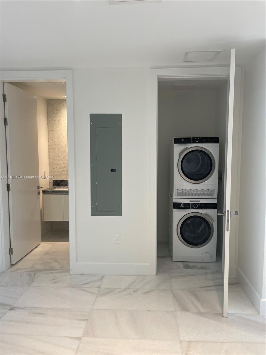 700 NE 26th Ter # 2103