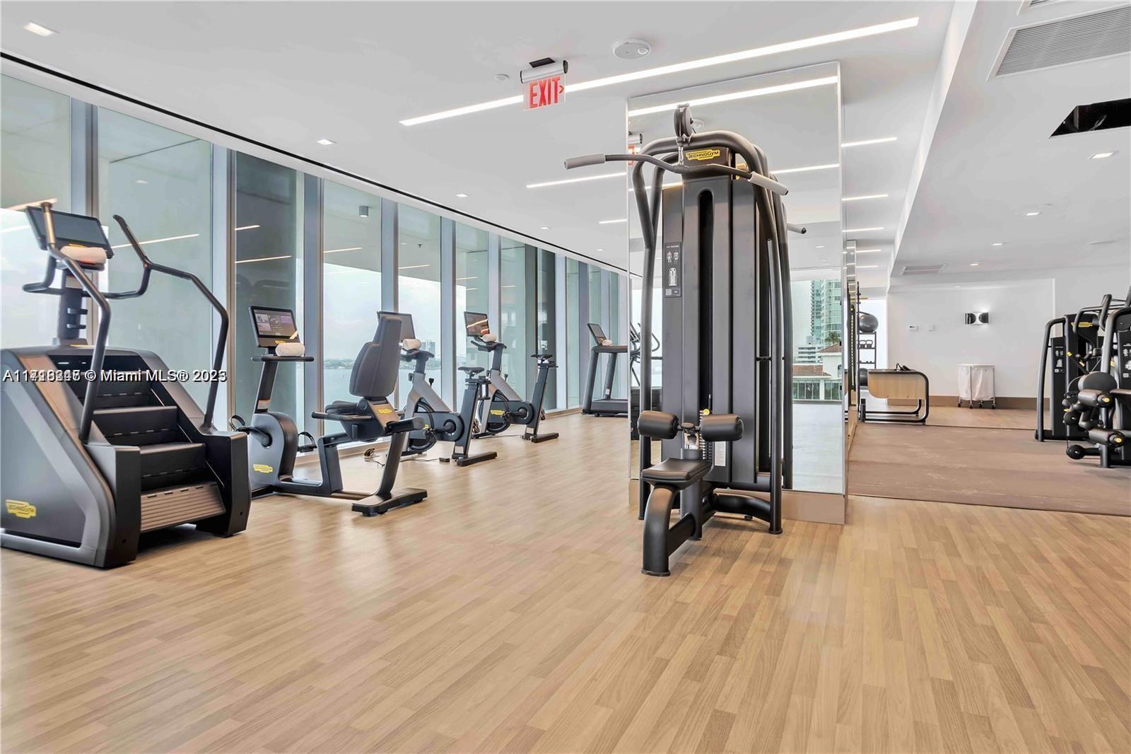 700 NE 26th Ter # 2103