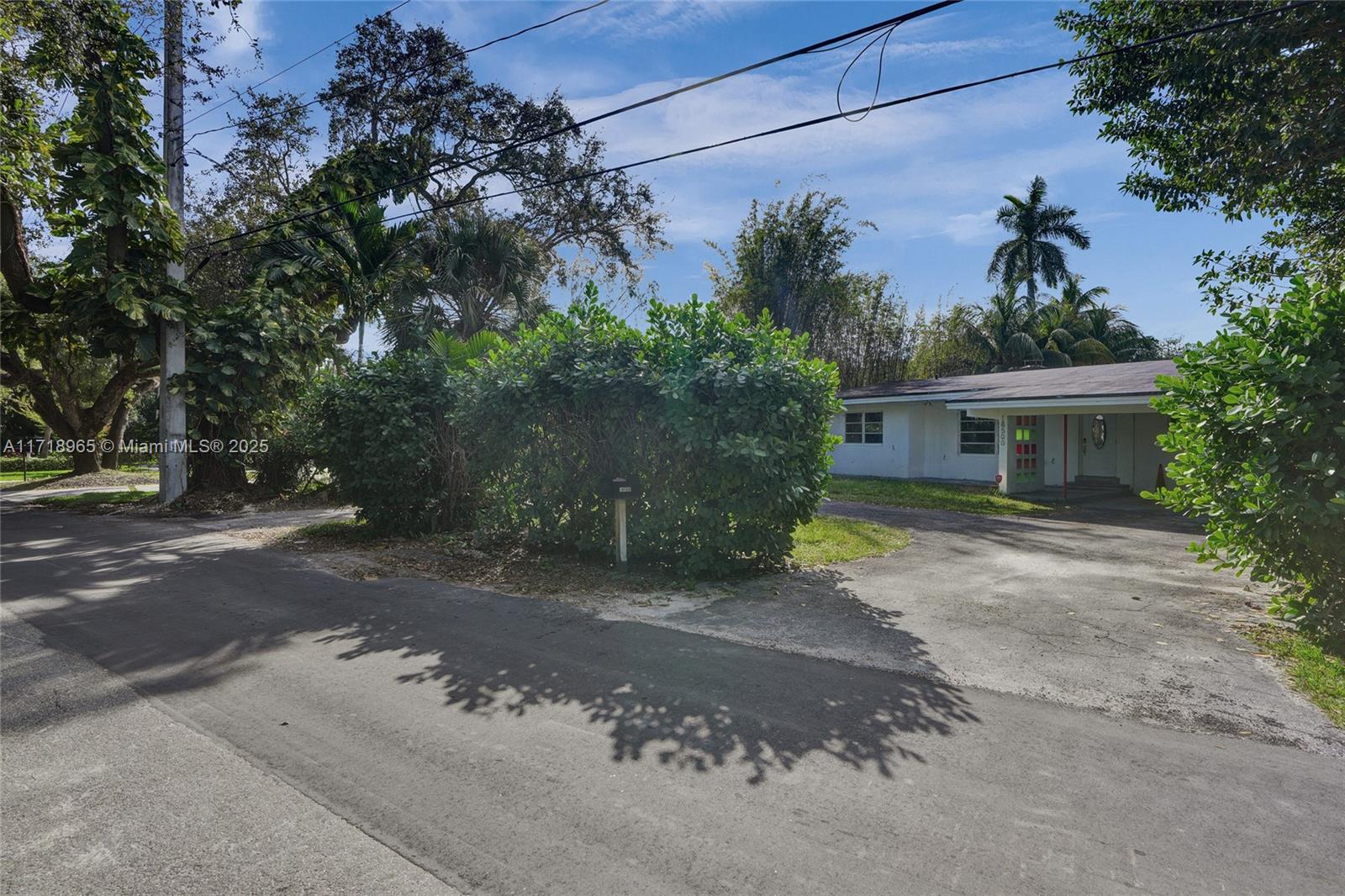 18500 NE 23rd Ct