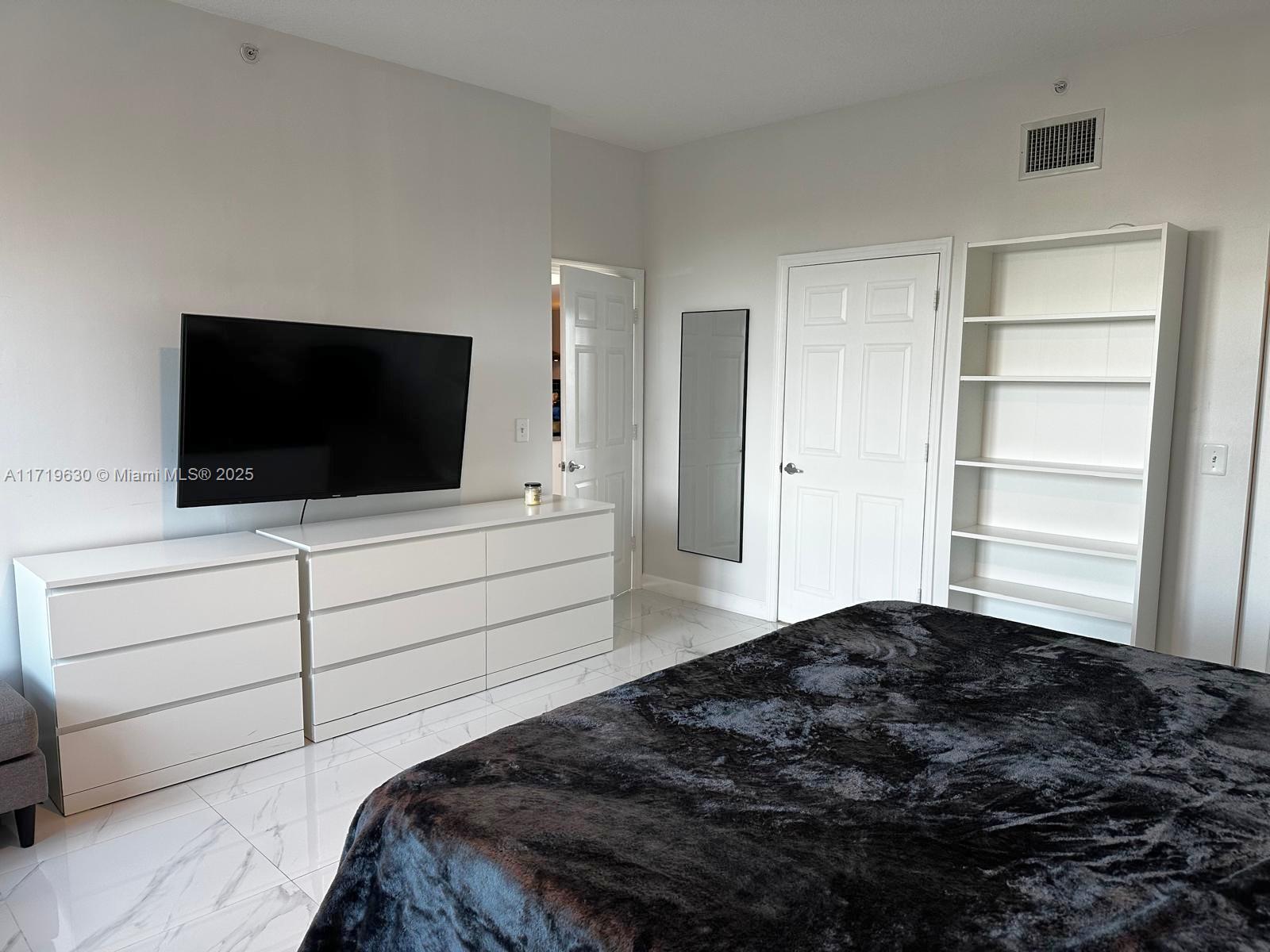 3000 Coral Way # 421