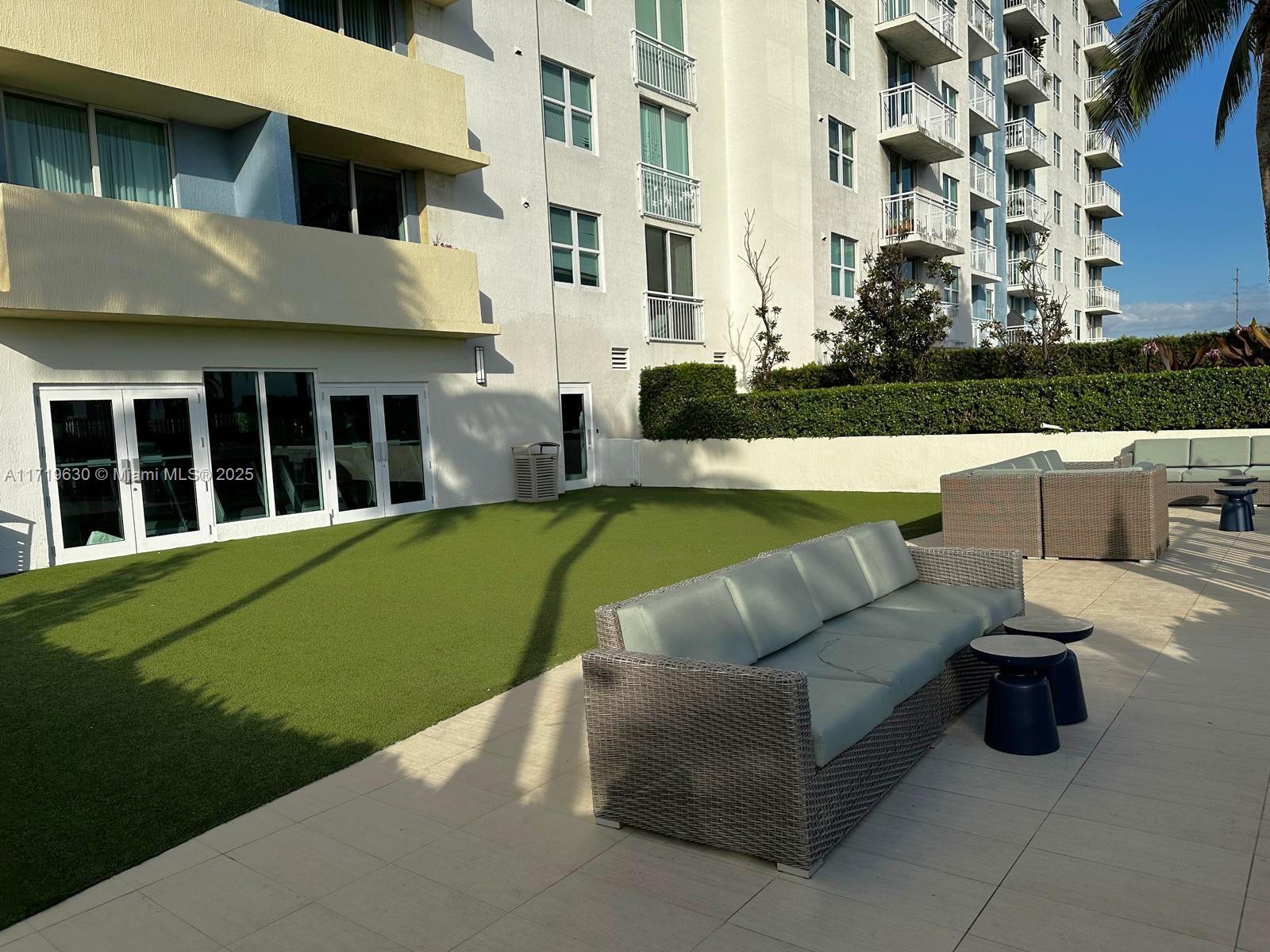 3000 Coral Way # 421