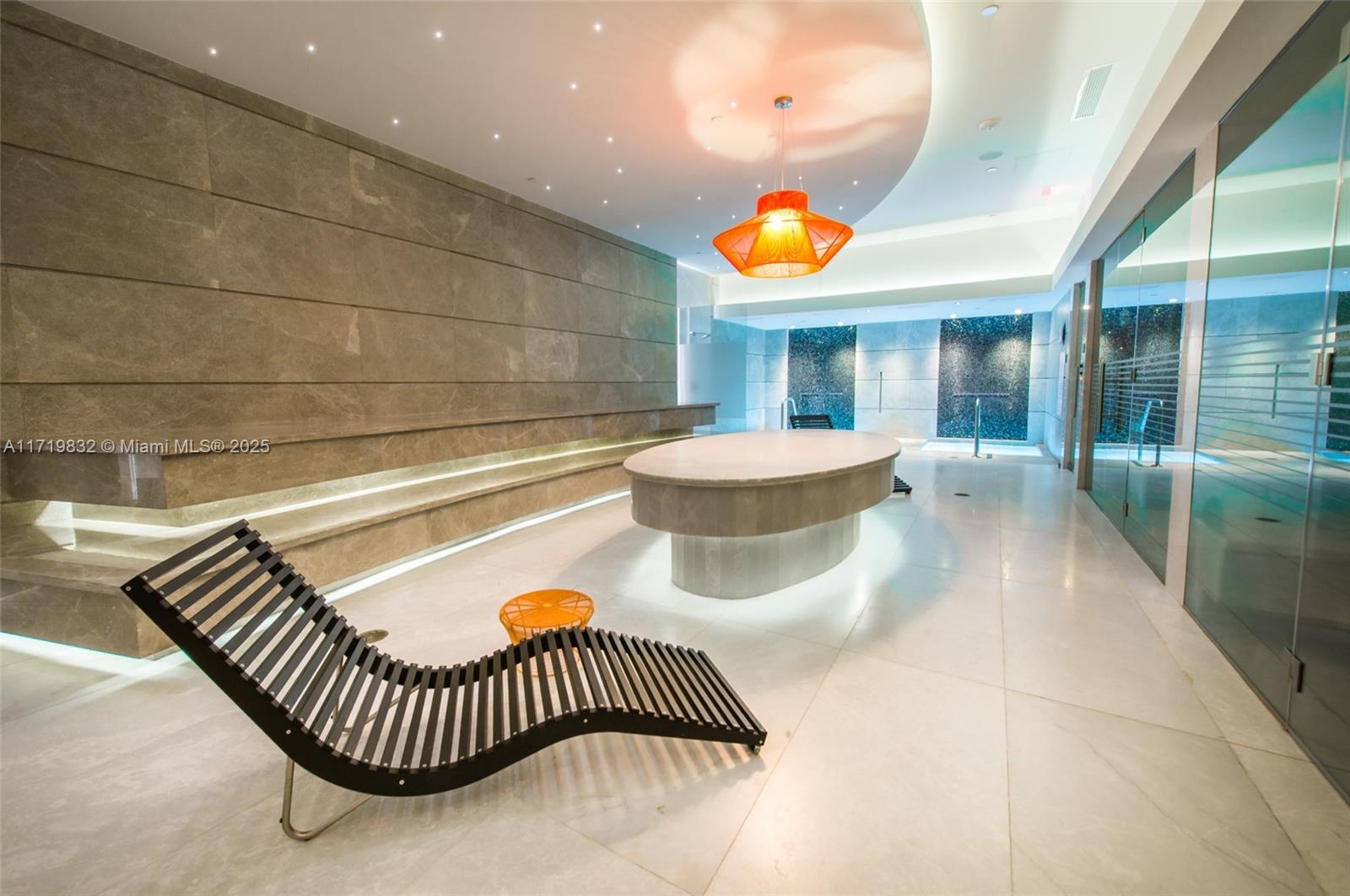 1010 Brickell Ave # 2911