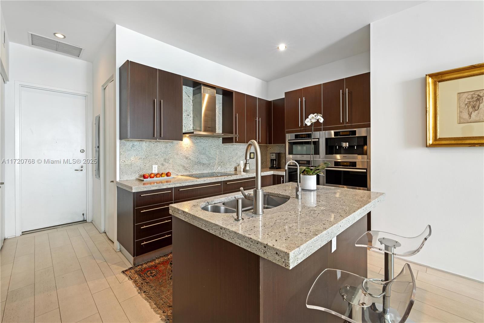 900 Brickell Key Blvd # 2302