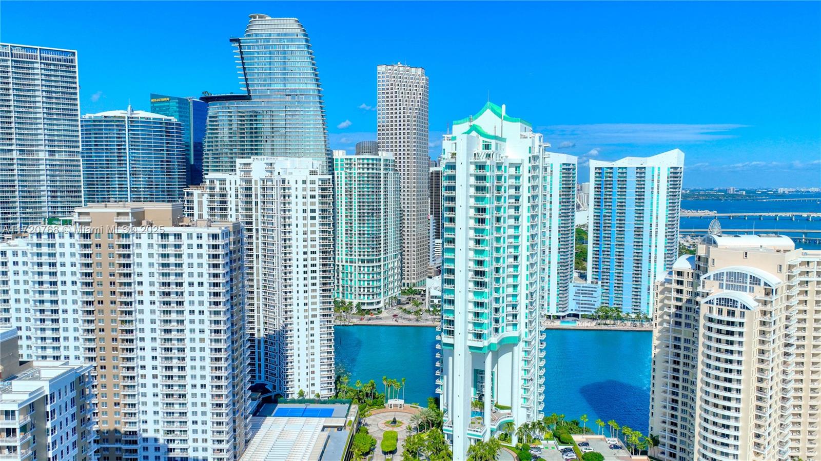 900 Brickell Key Blvd # 2302