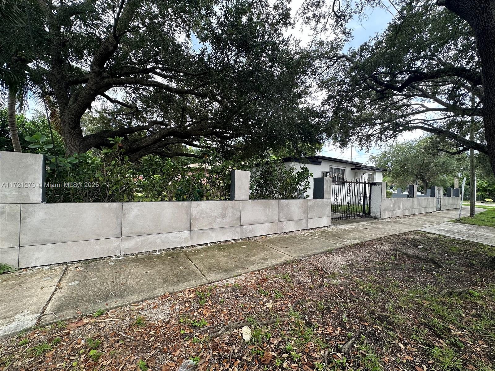 4101 NW 3rd Ave