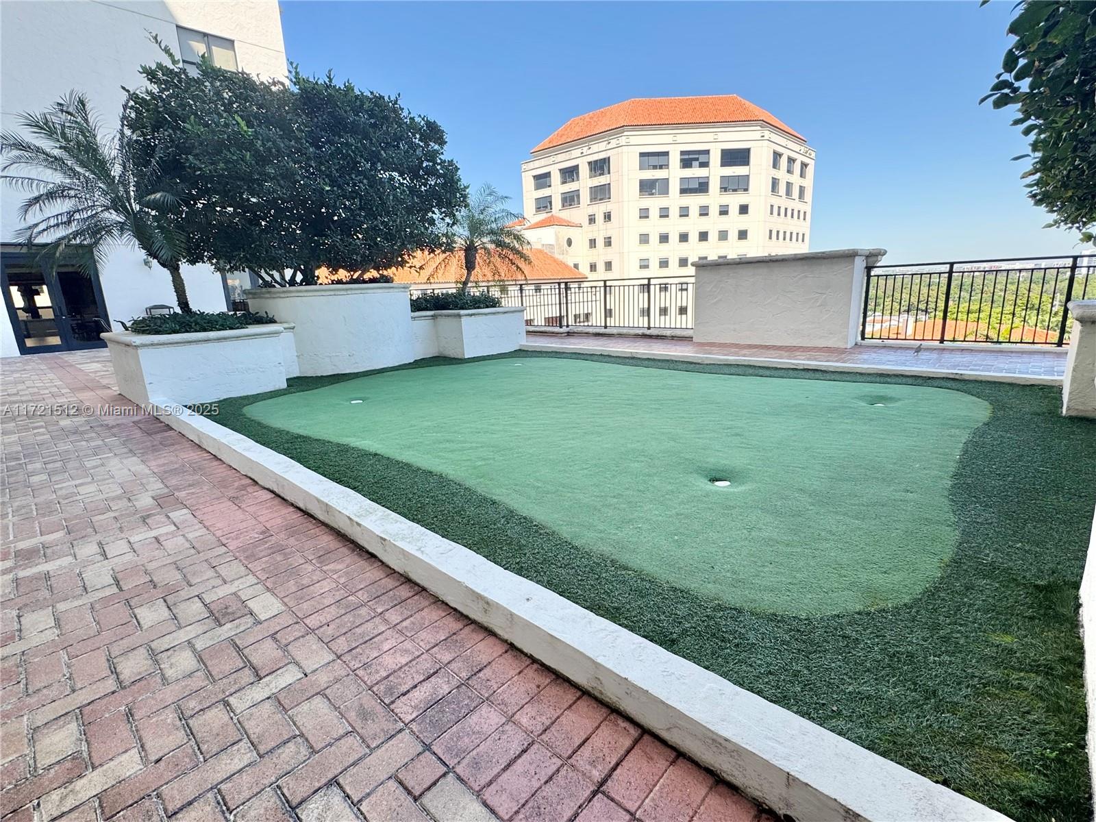 888 S Douglas Rd # 1006