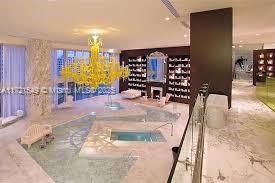 465 Brickell Ave # 1706