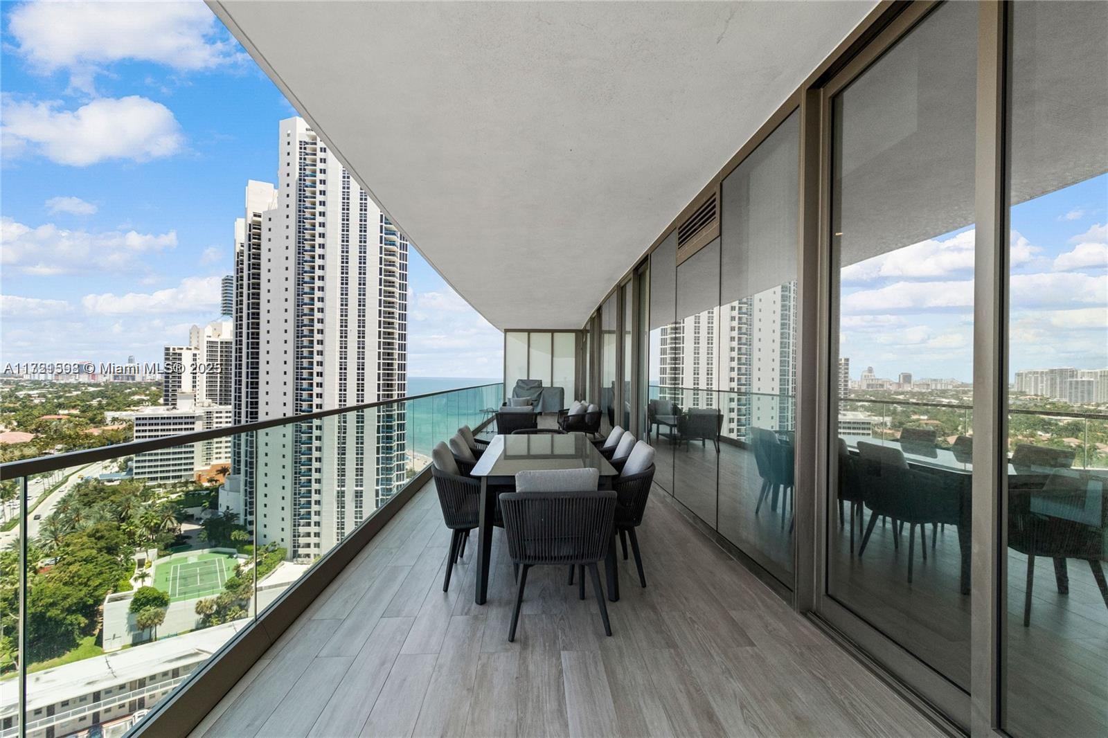 18975 Collins Ave # 1605