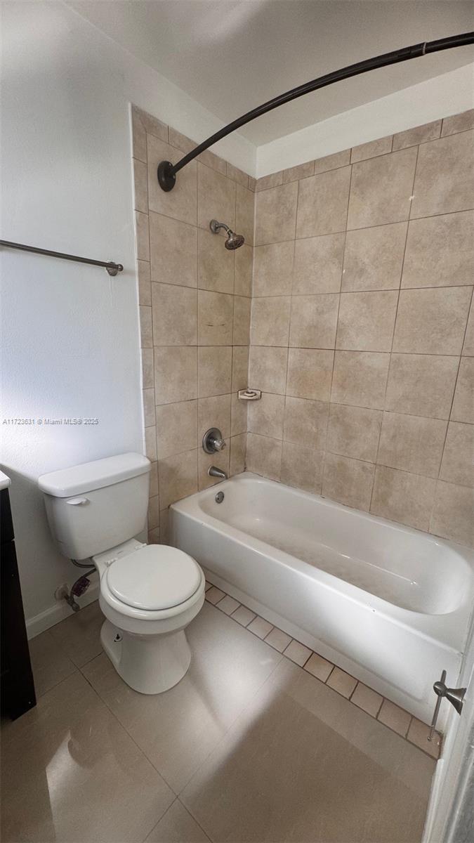 5192 NE 6th Ave # 830