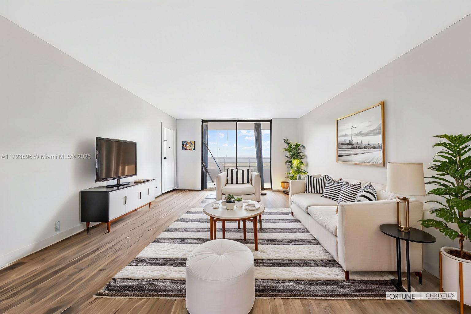 600 Three Islands Blvd # 1602