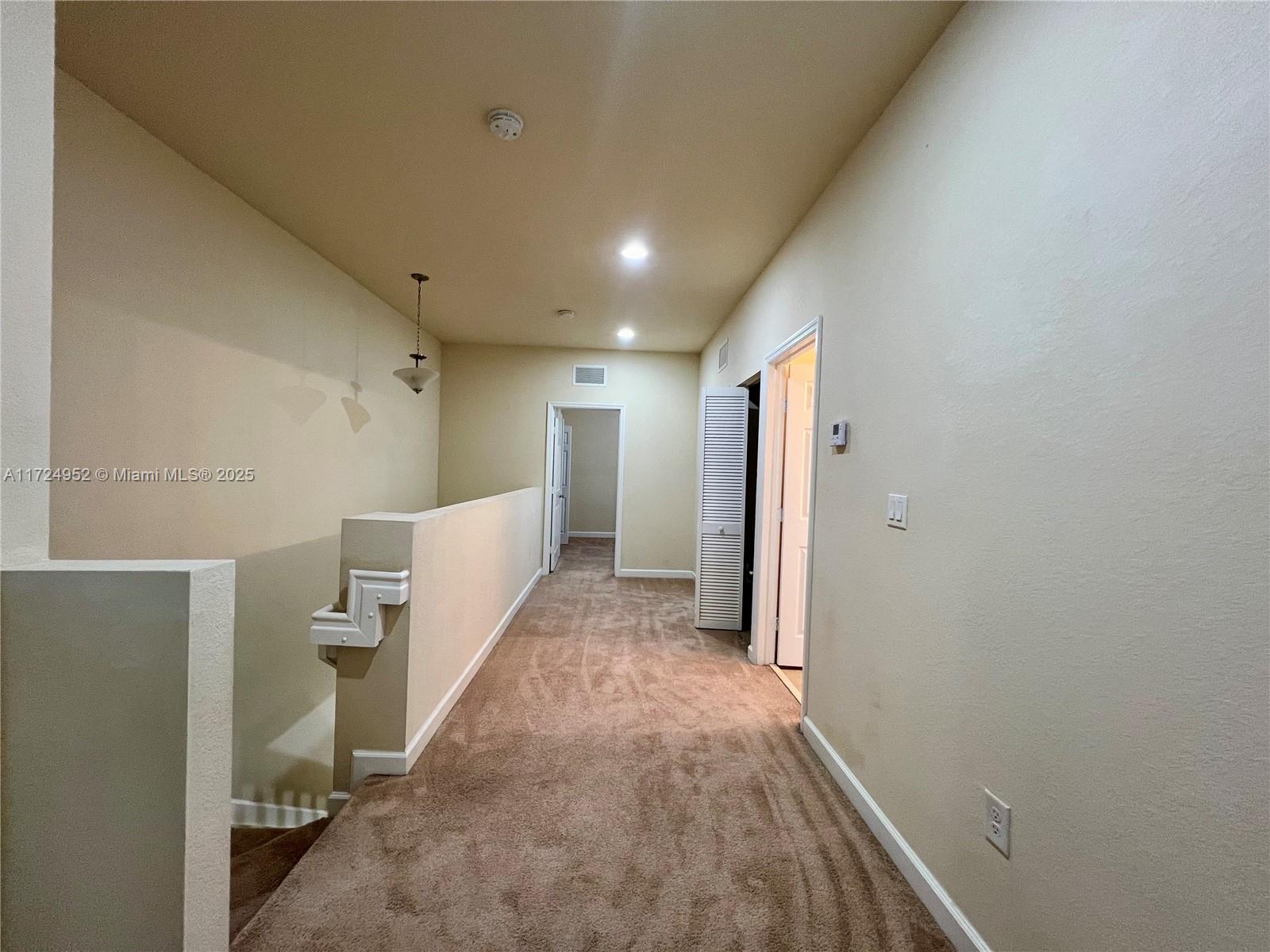 3546 W 86th Ter