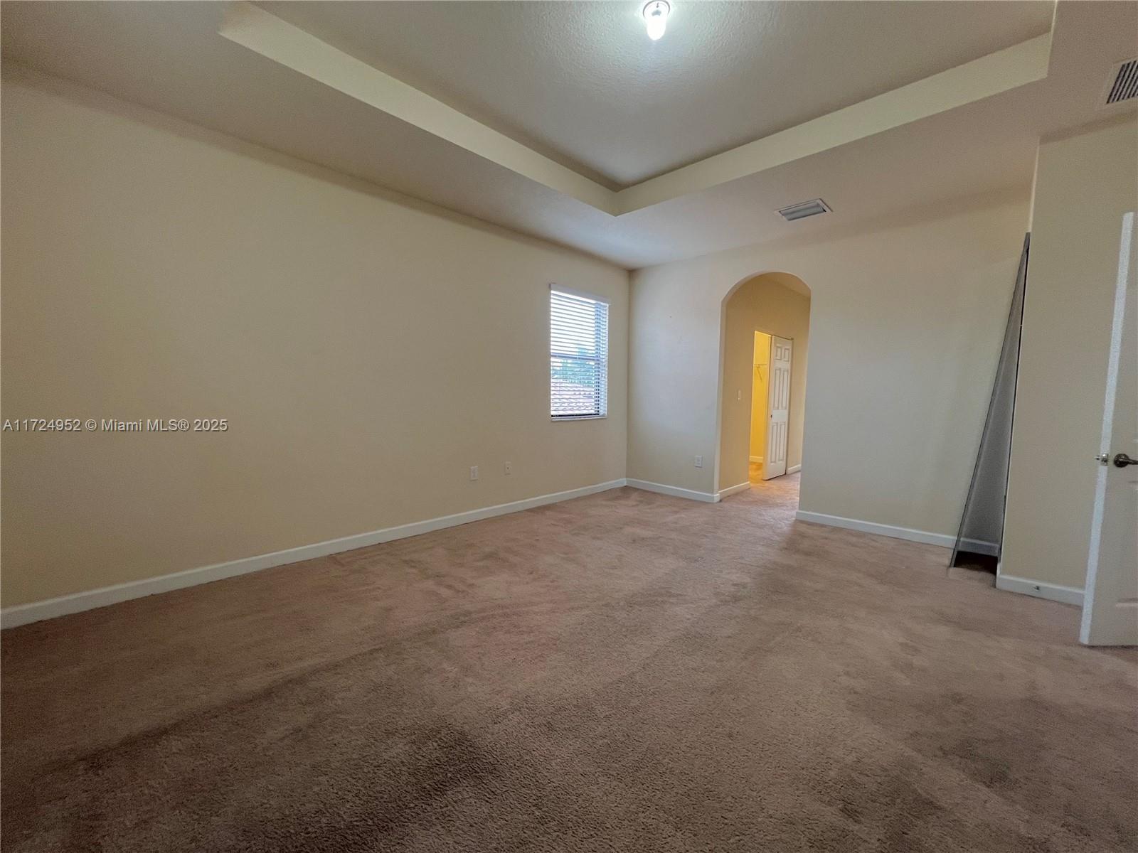 3546 W 86th Ter