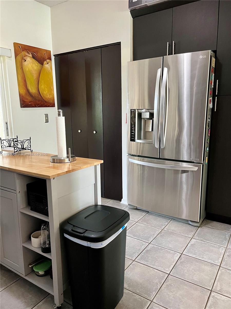 271 Duval Ct # 271