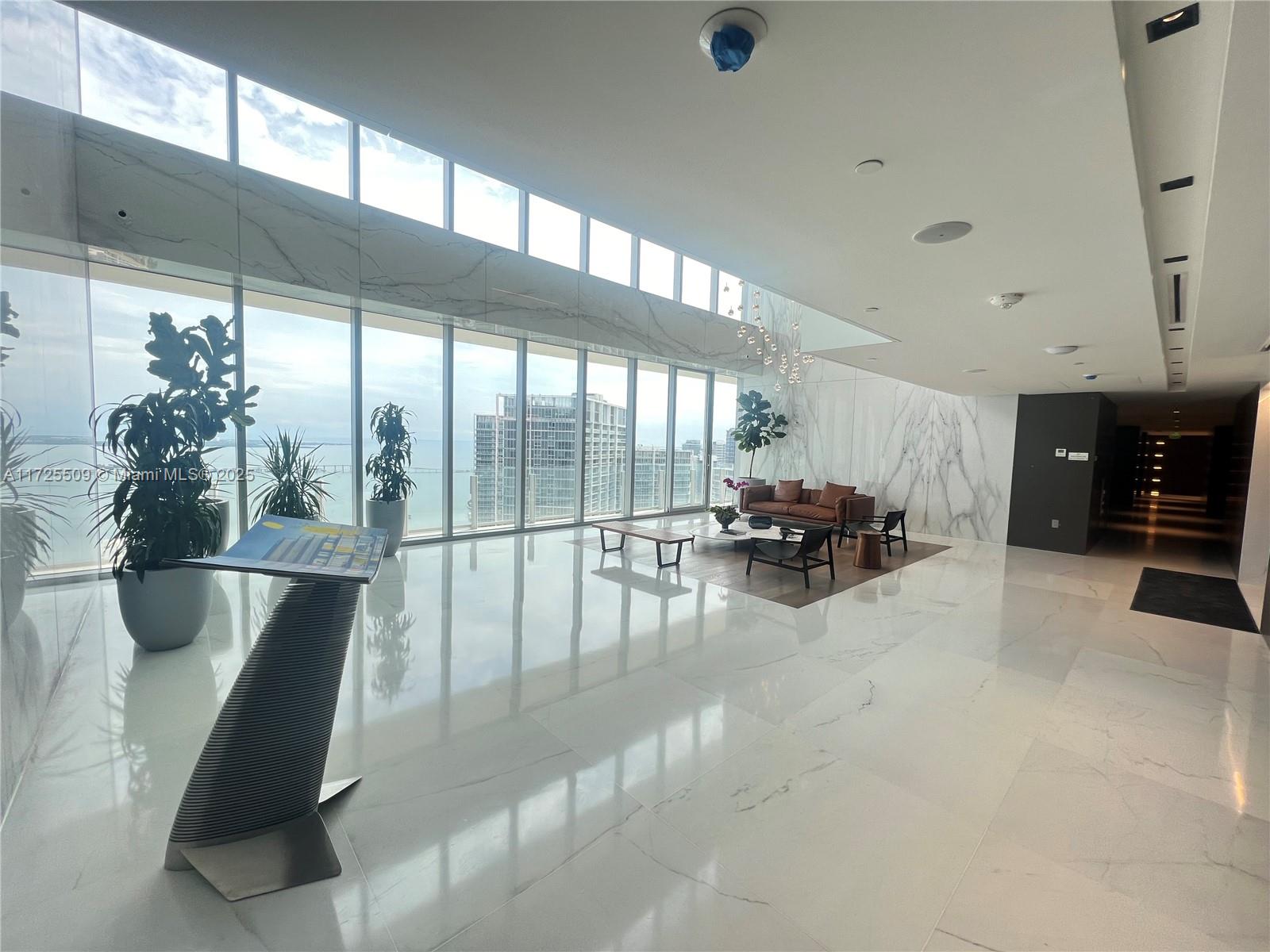 300 Biscayne Blvd Way # 1203