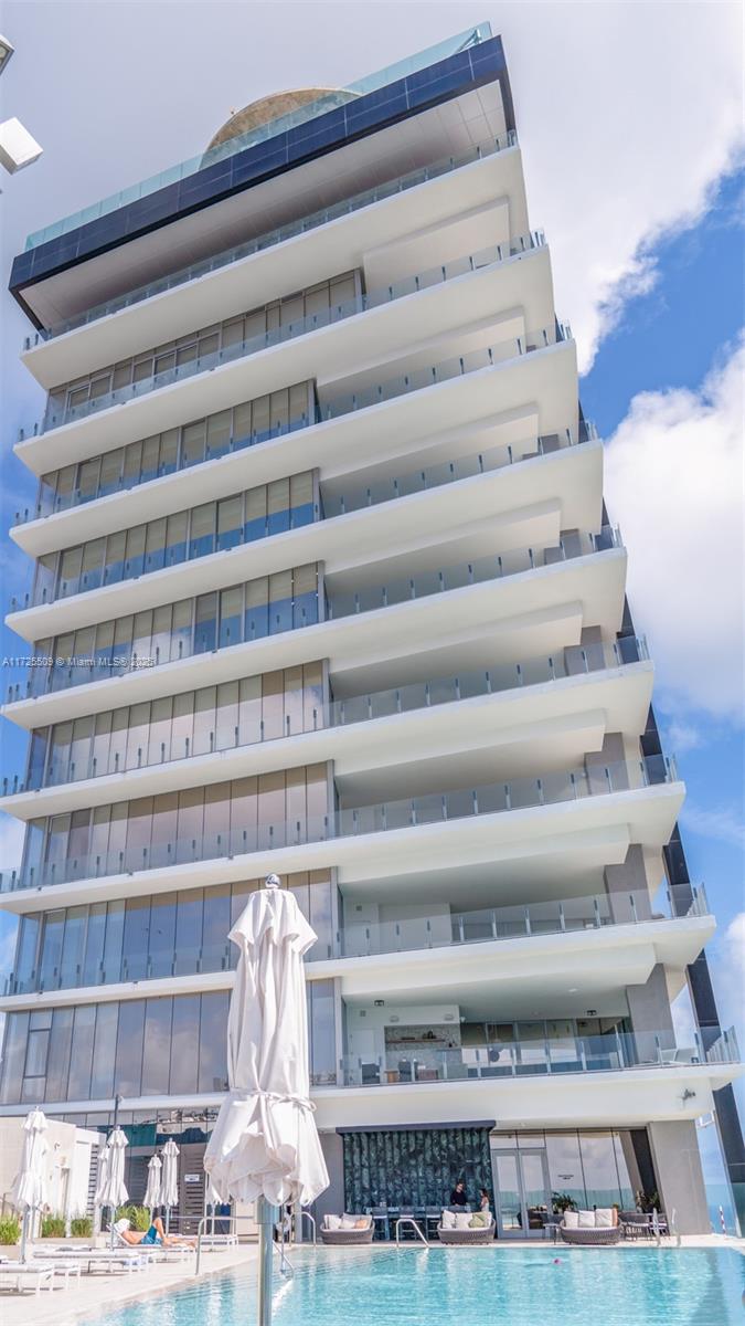 300 Biscayne Blvd Way # 1203