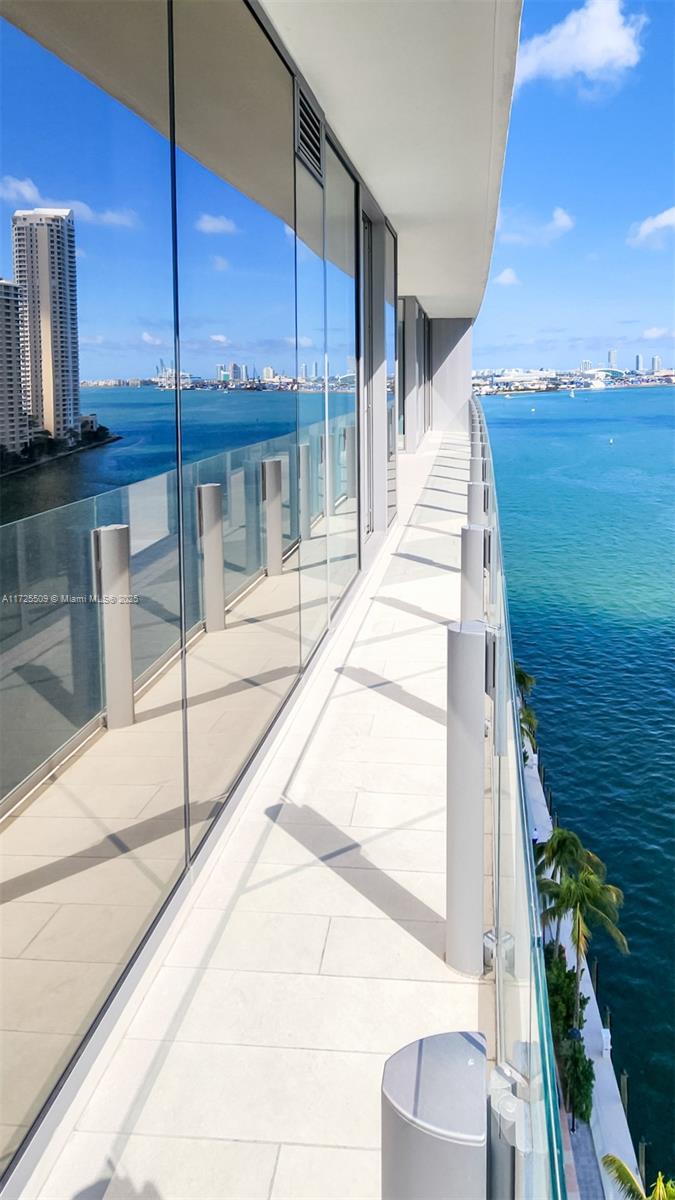 300 Biscayne Blvd Way # 1203