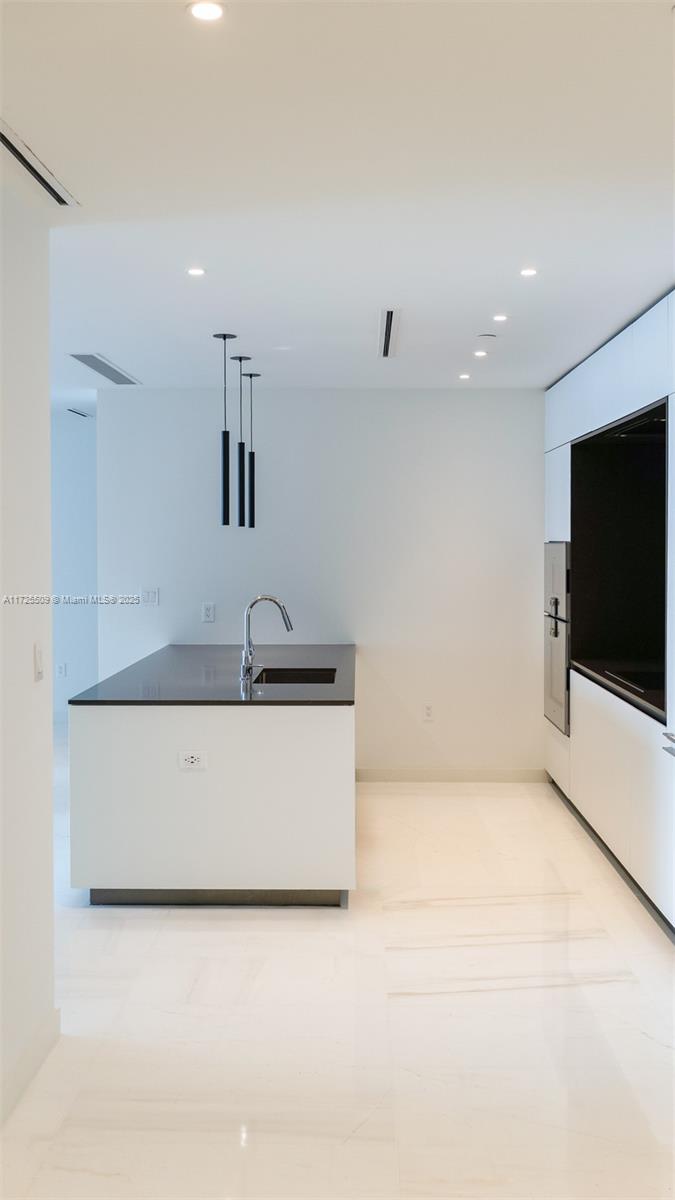 300 Biscayne Blvd Way # 1203