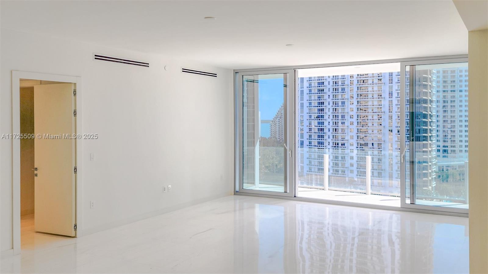 300 Biscayne Blvd Way # 1203