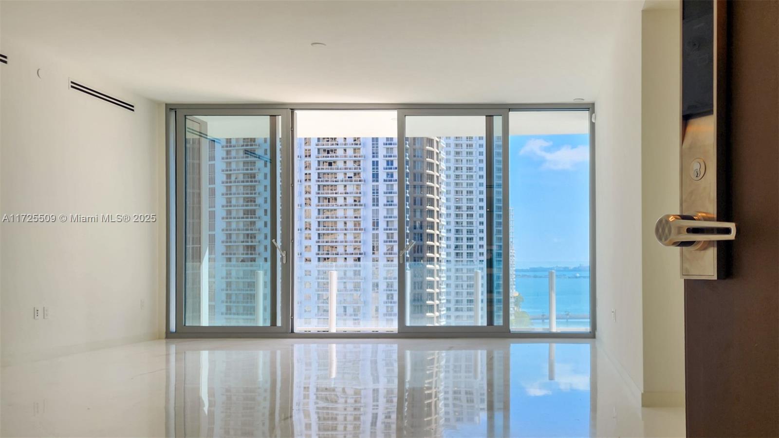 300 Biscayne Blvd Way # 1203