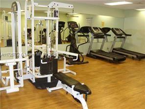 107 Gardens Dr # 205