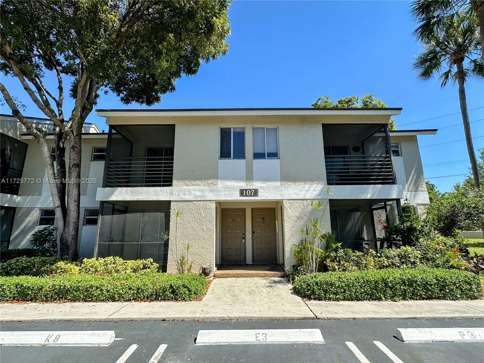 107 Gardens Dr # 205